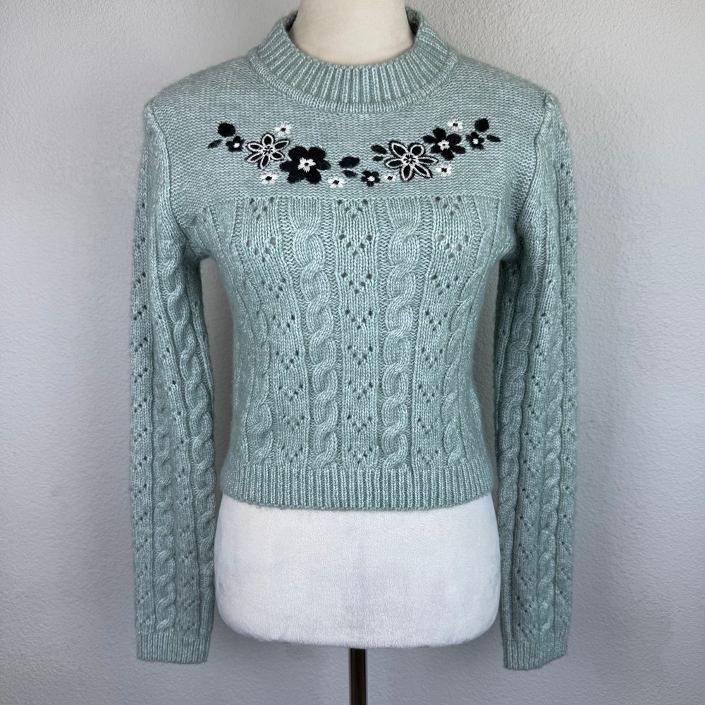 Forever 21 Floral Embroidered Cable Knit Cropped Sweater Womens Blue/Green Sm